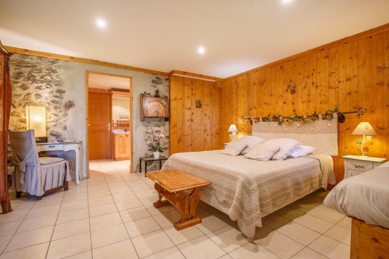 La Ferme D'Agathe Bed & Breakfast Sainte-Helene-sur-Isere Exterior photo