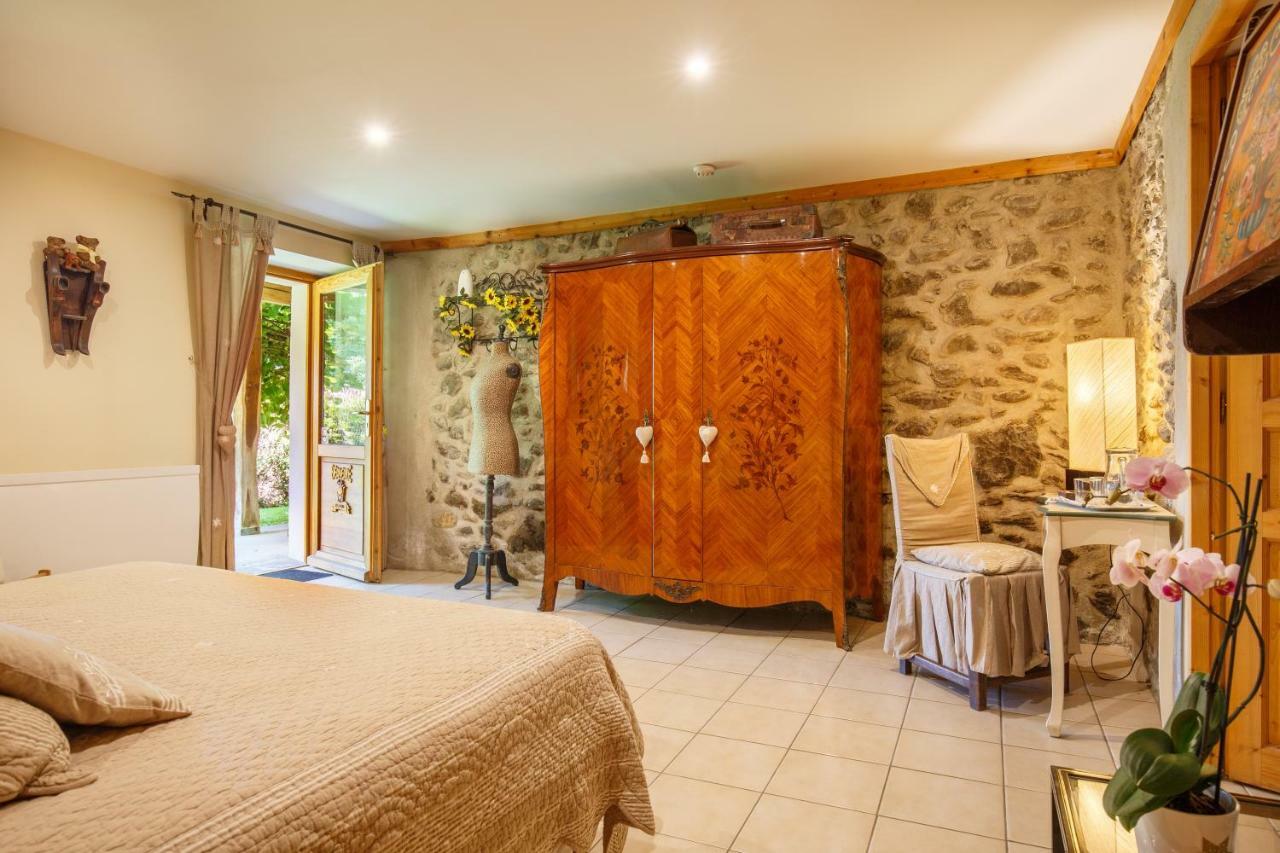 La Ferme D'Agathe Bed & Breakfast Sainte-Helene-sur-Isere Exterior photo